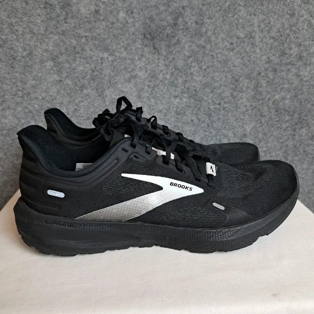 Brooks Men's Black Running Shoes with Reflective Silver Logo